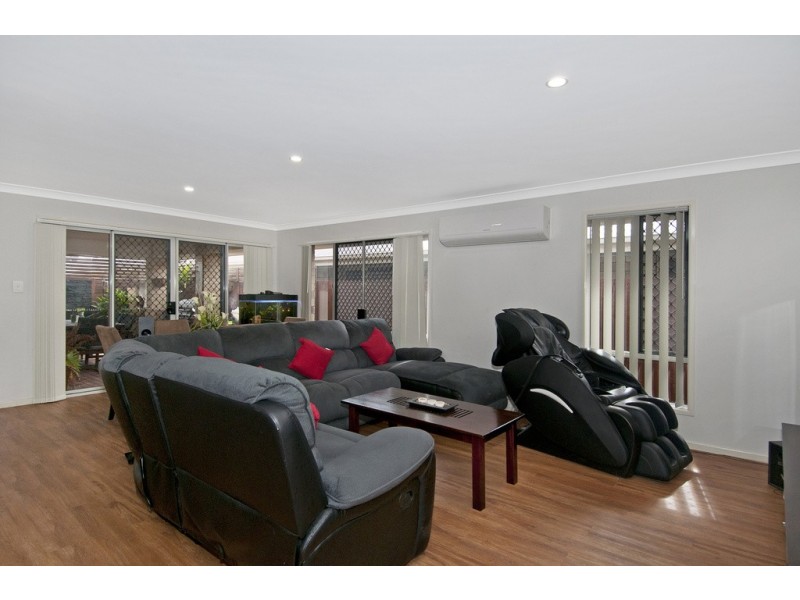 14 Shale Ave, Logan Reserve QLD 4133