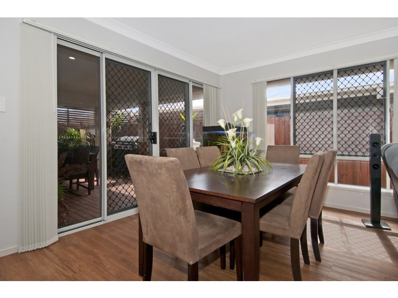 14 Shale Ave, Logan Reserve QLD 4133