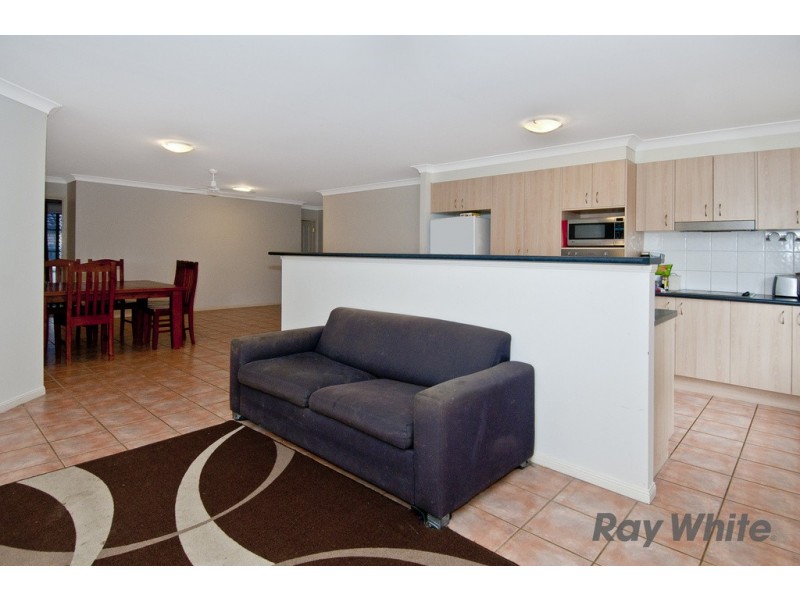 7 Barber Ct, Waterford QLD 4133