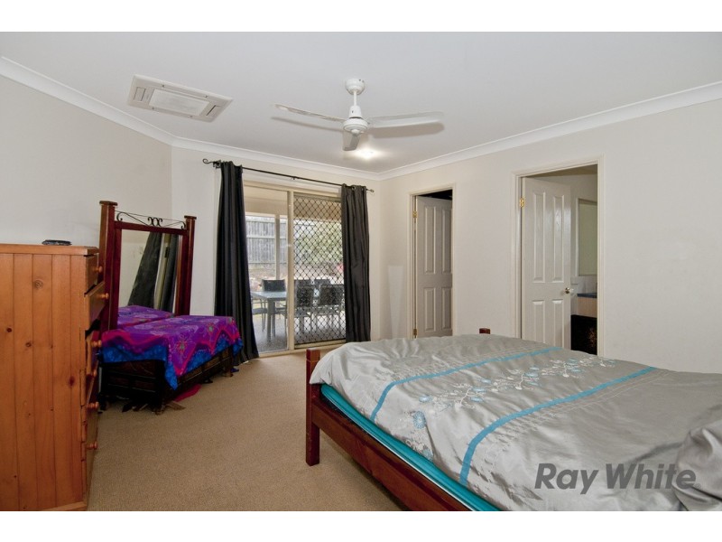 7 Barber Ct, Waterford QLD 4133