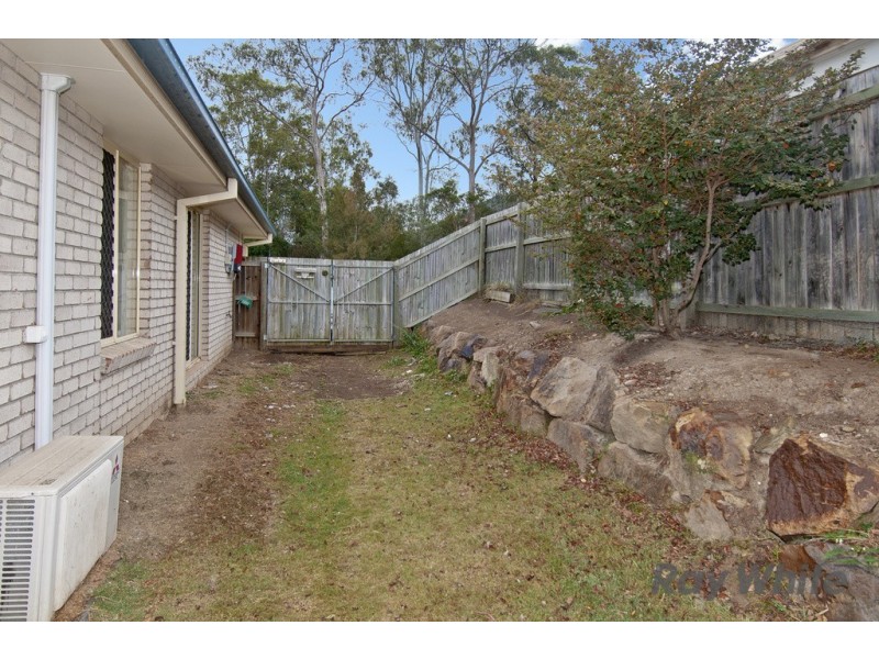 7 Barber Ct, Waterford QLD 4133