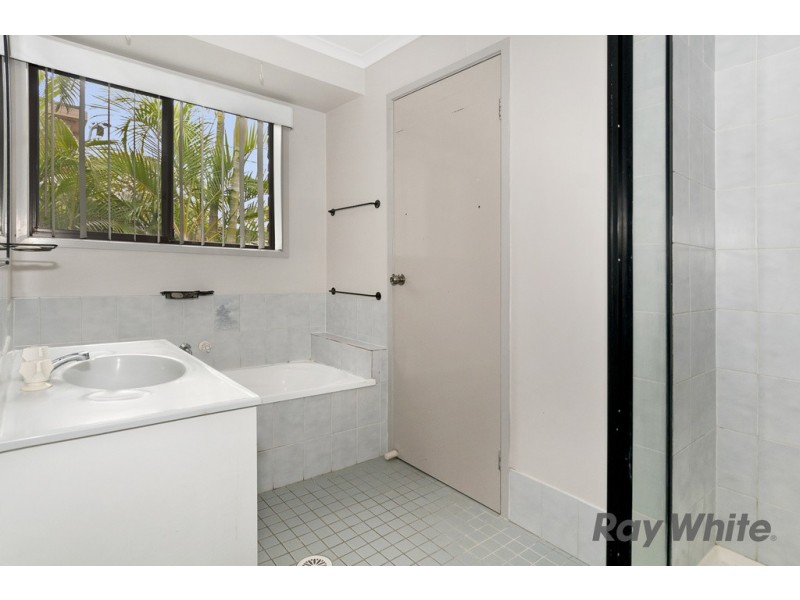 4 Front Ct, Marsden QLD 4132