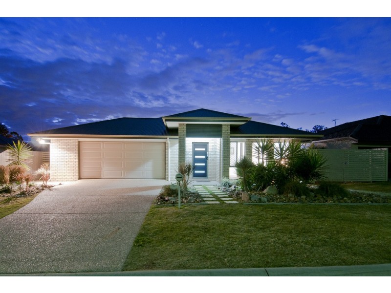 9 Conimbla Crescent, Waterford QLD 4133