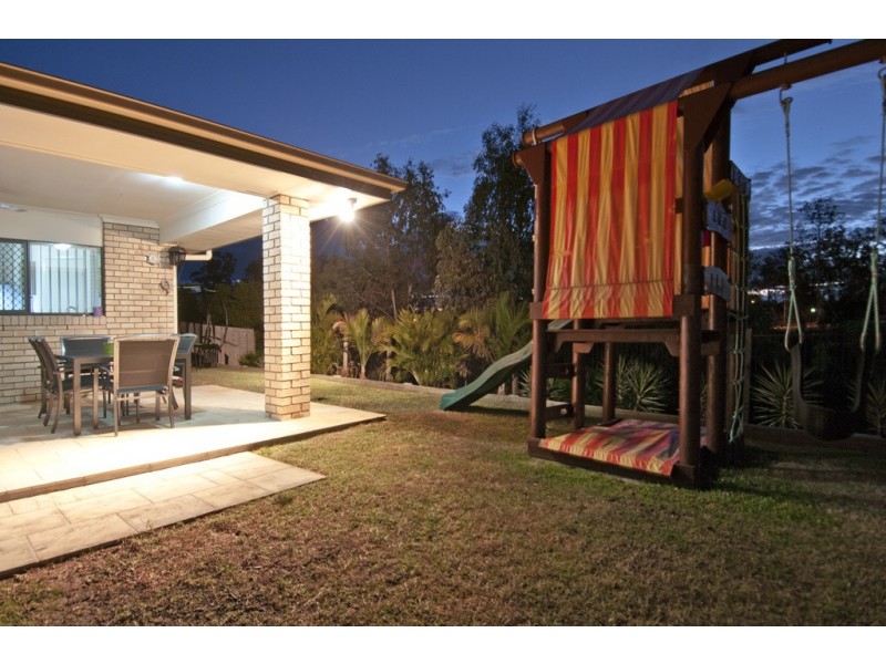 9 Conimbla Crescent, Waterford QLD 4133