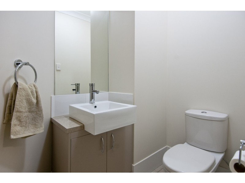 9 Conimbla Crescent, Waterford QLD 4133