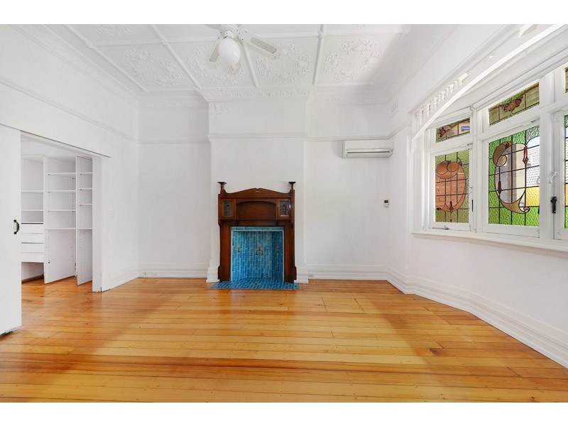 1 Mill Hill Rd, Bondi Junction NSW 2022