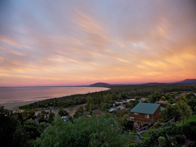 72 Crooked River Road, Gerroa NSW 2534 the real estate agency Withdrawn