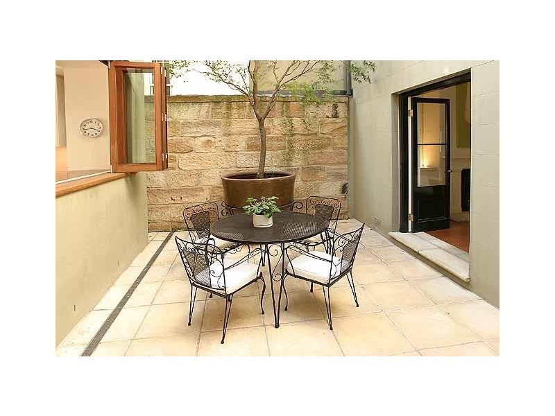 8 Moncur Street, Woollahra NSW 2025