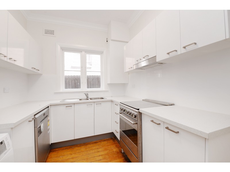 2/58 Ramsgate Avenue, Bondi Beach NSW 2026