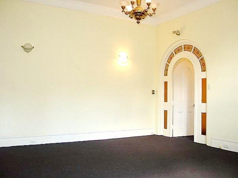 19 Woods Avenue, Woollahra NSW 2025