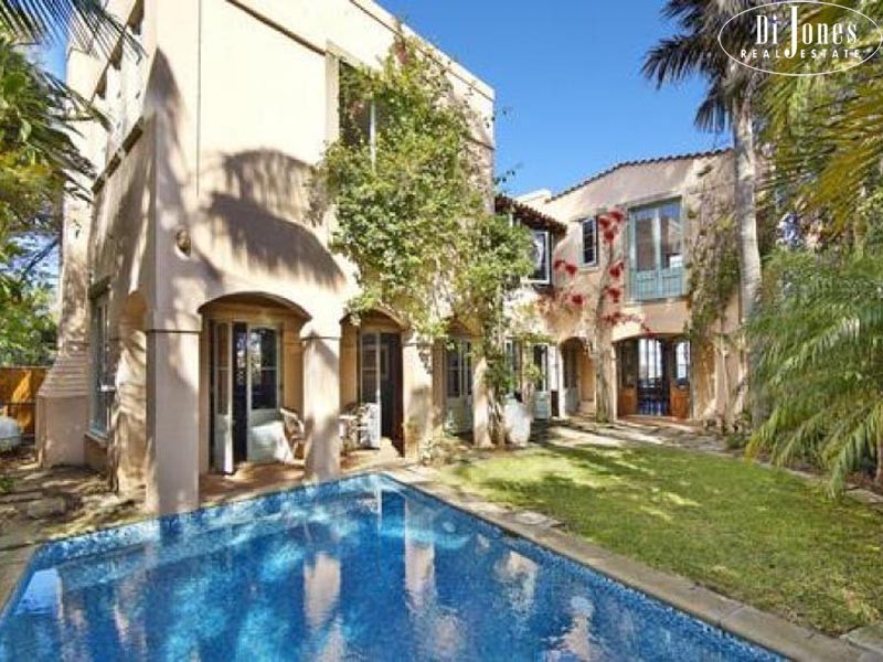 9a Wonderland Avenue, Tamarama NSW 2026