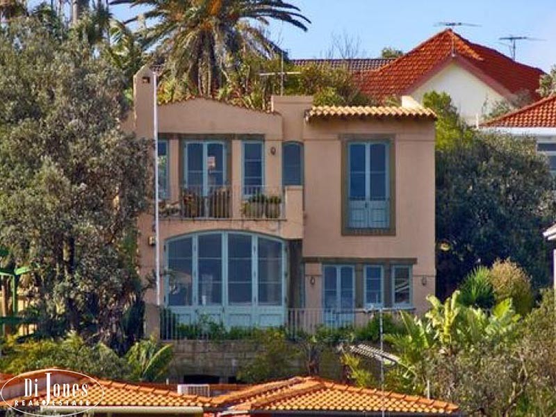 9a Wonderland Ave, Tamarama NSW 2026