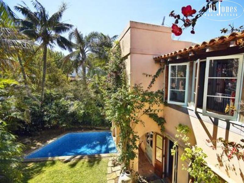 9a Wonderland Ave, Tamarama NSW 2026