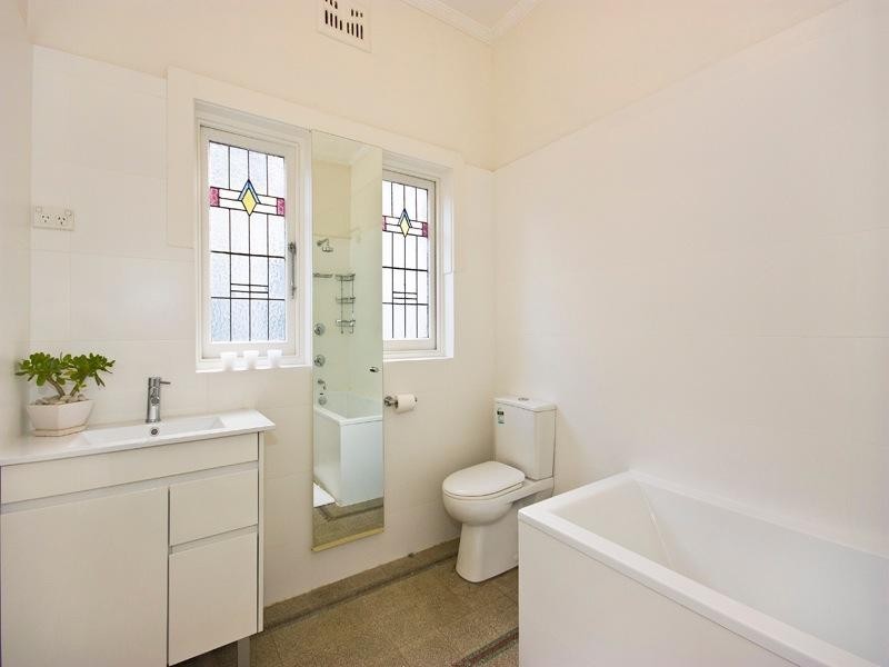 4/14-16 Sir Thomas Mitchell Road, Bondi Beach NSW 2026
