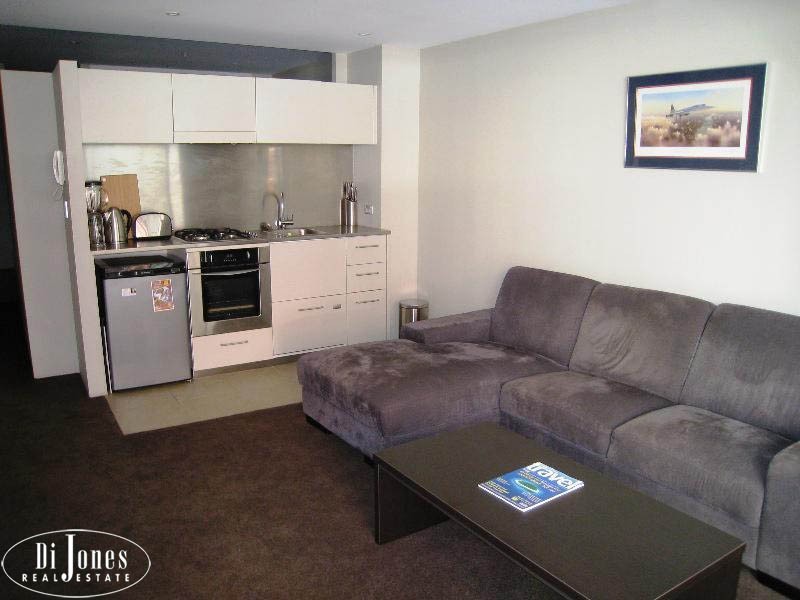 2 Elizabeth Bay Road, Elizabeth Bay NSW 2011