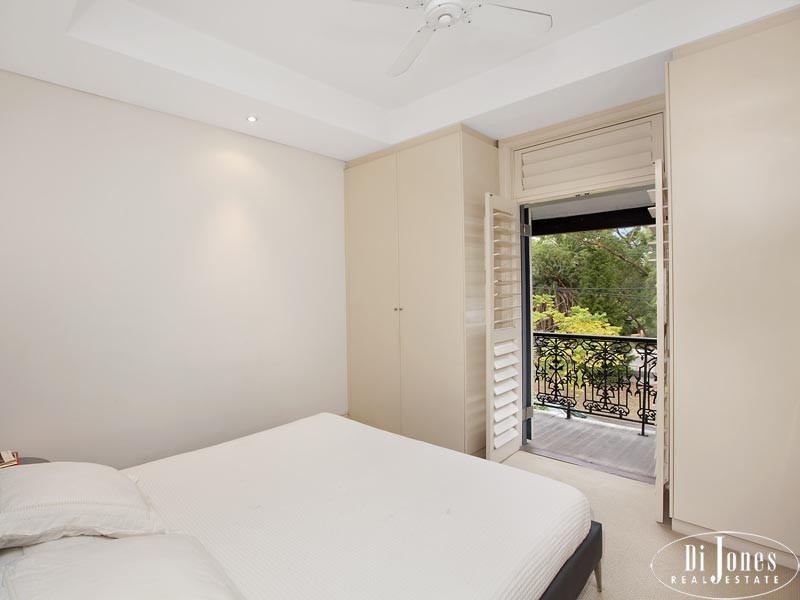 61 Holdsworth Street, Woollahra NSW 2025