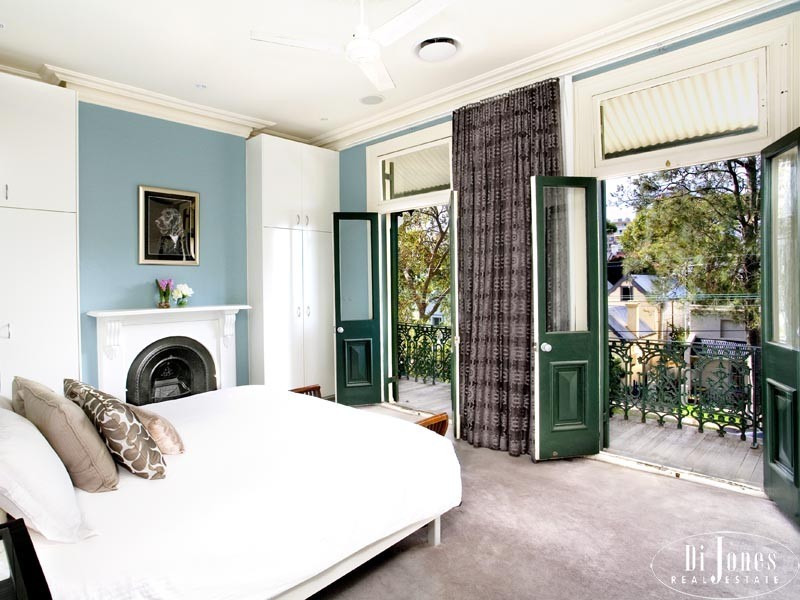 69 Ruthven Street, Bondi Junction NSW 2022