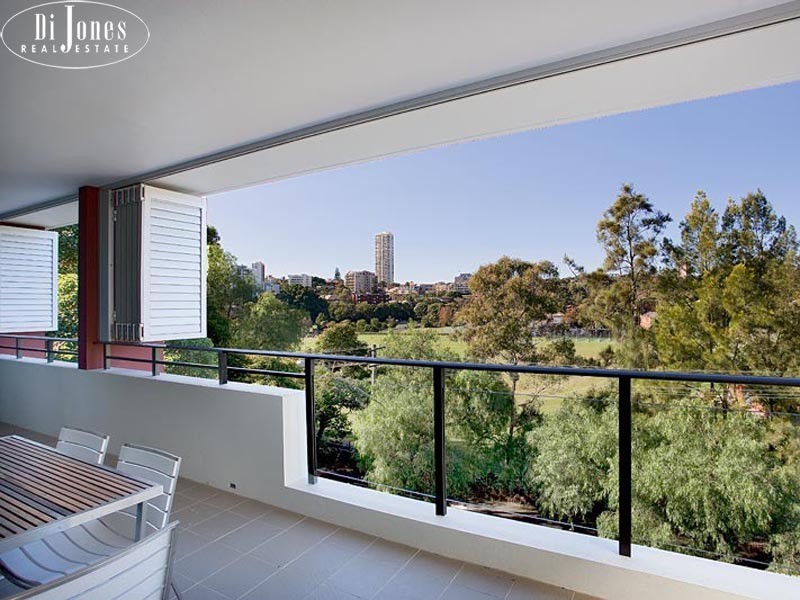 Apt 3310/12-14 Neild Avenue, Rushcutters Bay NSW 2011
