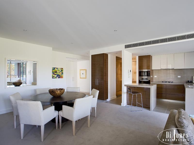 Apt 3310/12-14 Neild Avenue, Rushcutters Bay NSW 2011