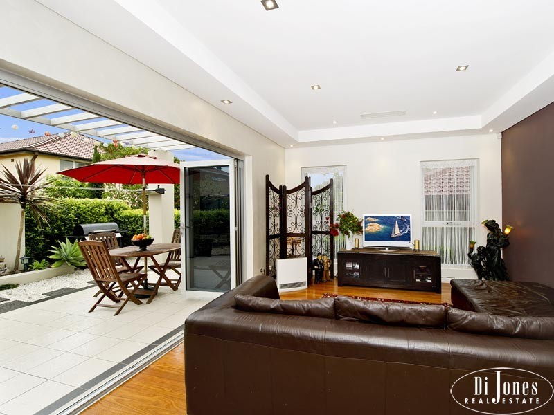 35 Harry Street, Eastlakes NSW 2018