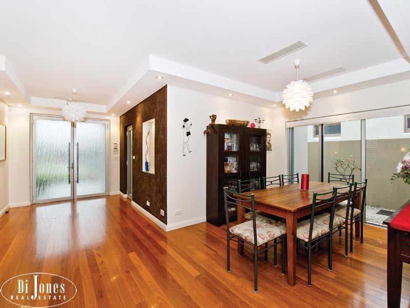 35 Harry Street, Eastlakes NSW 2018