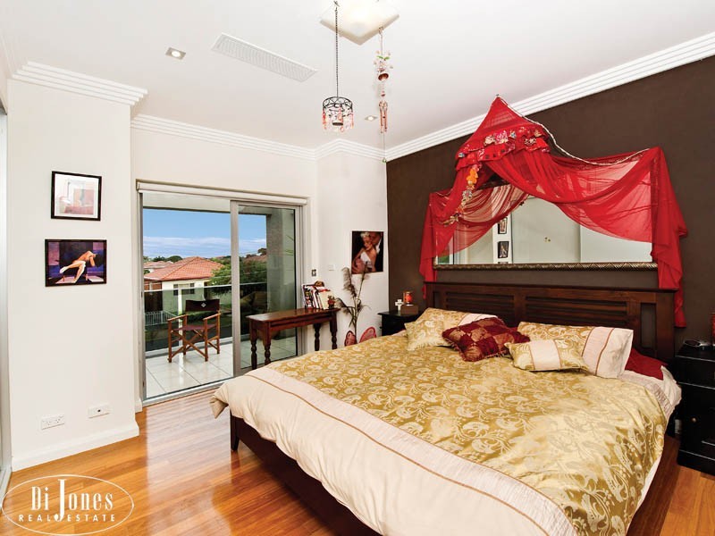 35 Harry Street, Eastlakes NSW 2018