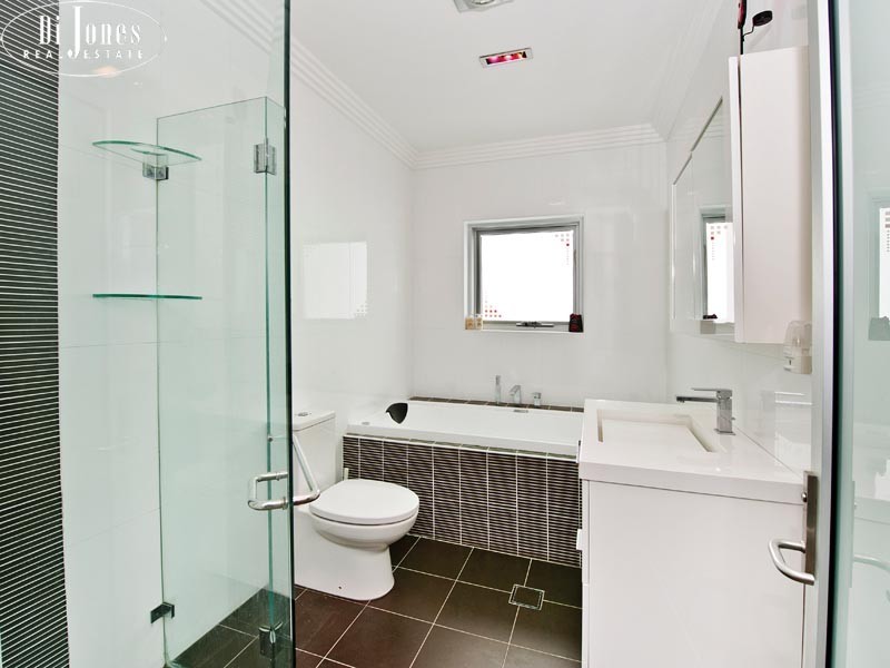 35 Harry Street, Eastlakes NSW 2018