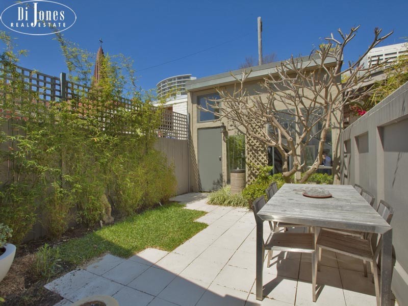 110 Edgecliff Road, Woollahra NSW 2025