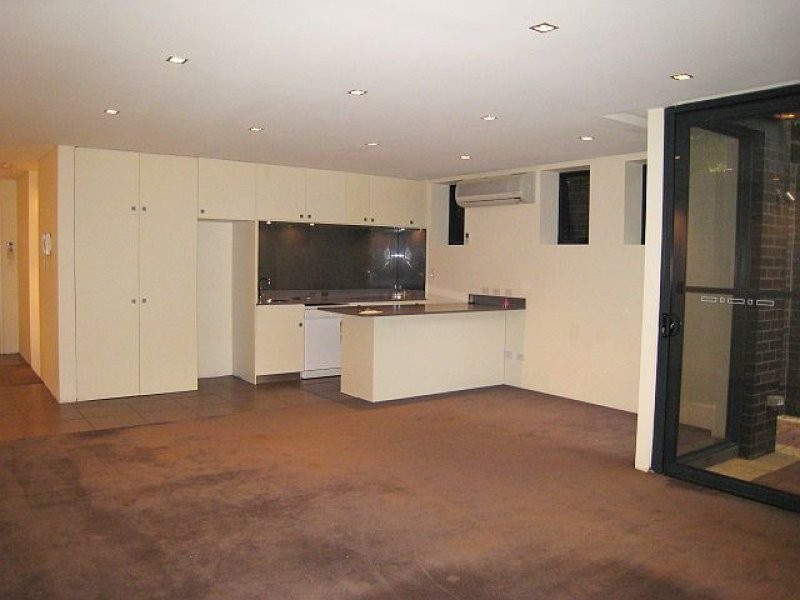 2/153 Cook Road, Centennial Park NSW 2021