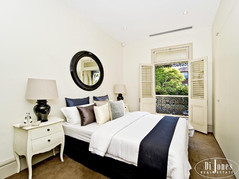 33 Moncur Street, Woollahra NSW 2025