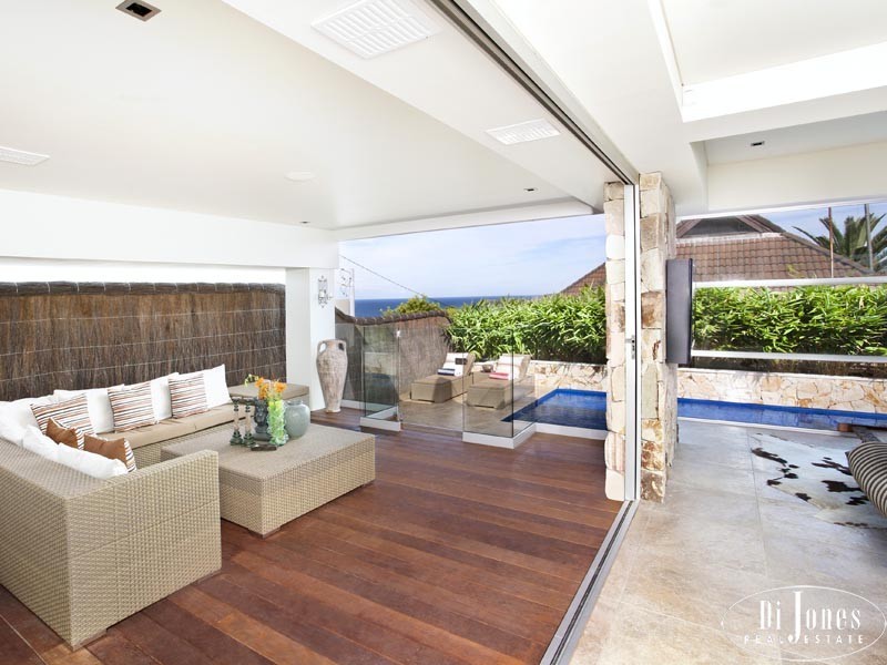 349 Alison Road (corner Beach Lane), Coogee NSW 2034
