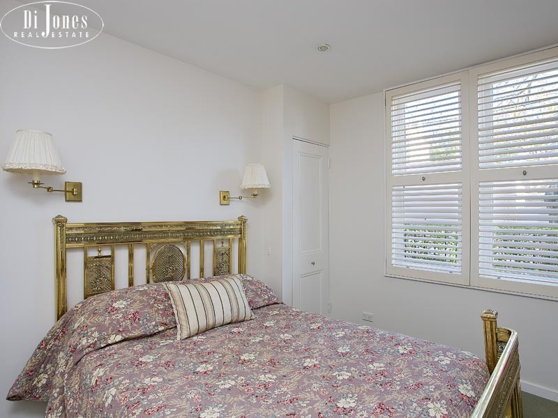 1 Holdsworth Street, Woollahra NSW 2025