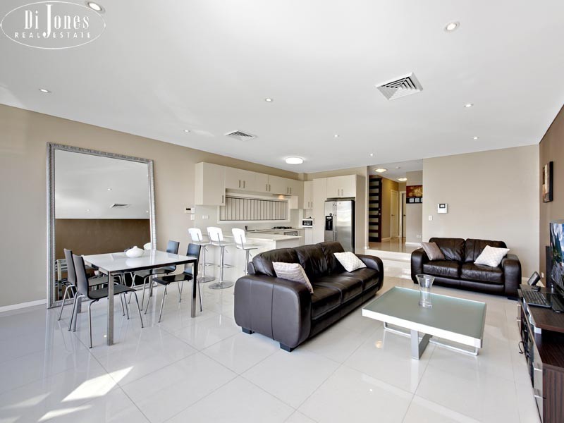 52A General Holmes Drive, Brighton-le-sands NSW 2216