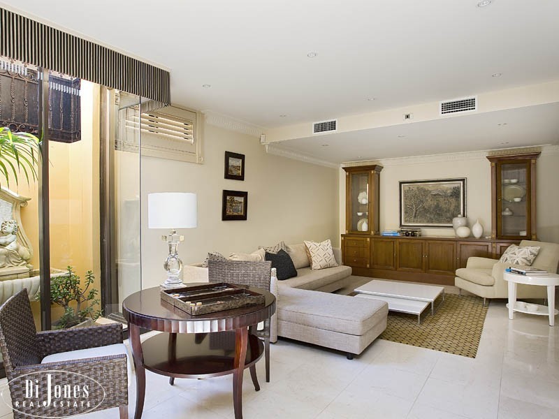 Residence West 58 Gilbert Street, Dover Heights NSW 2030