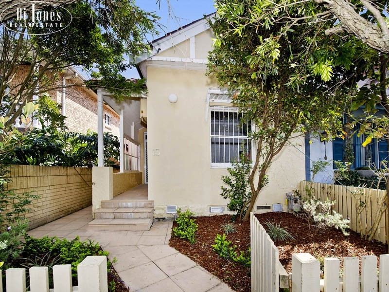 13 Illawong Avenue, Tamarama NSW 2026