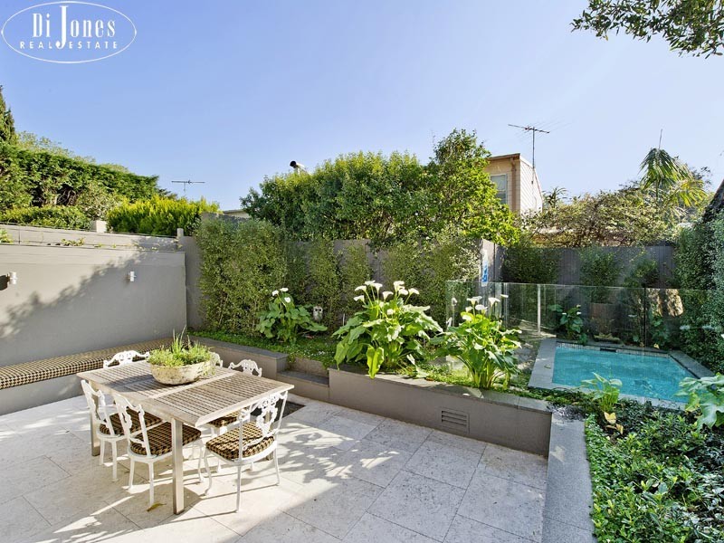 12A Holdsworth Street, Woollahra NSW 2025