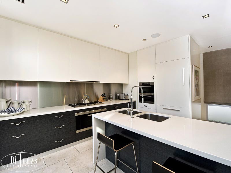 12A Holdsworth Street, Woollahra NSW 2025