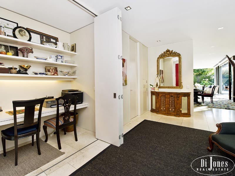 12A Holdsworth Street, Woollahra NSW 2025