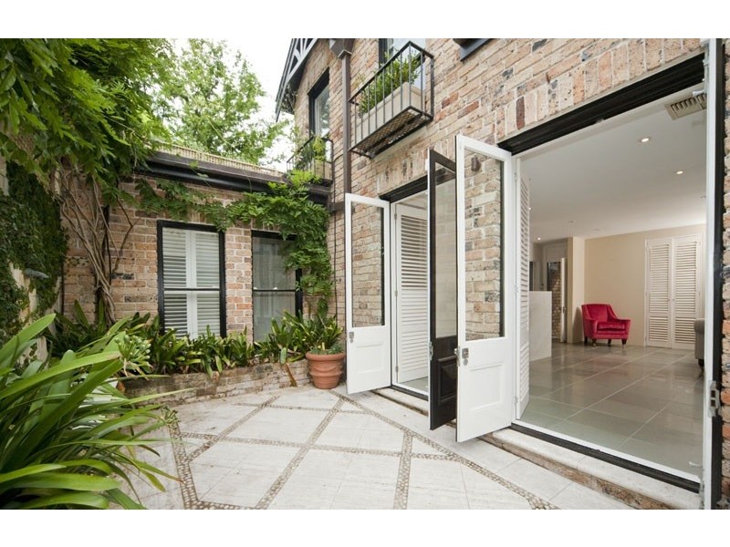 1 Holdsworth Street, Woollahra NSW 2025