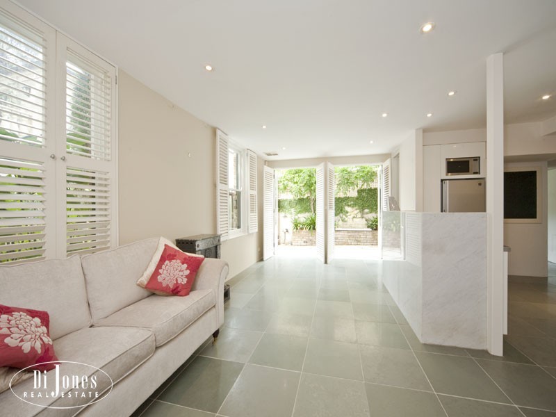 1 Holdsworth Street, Woollahra NSW 2025