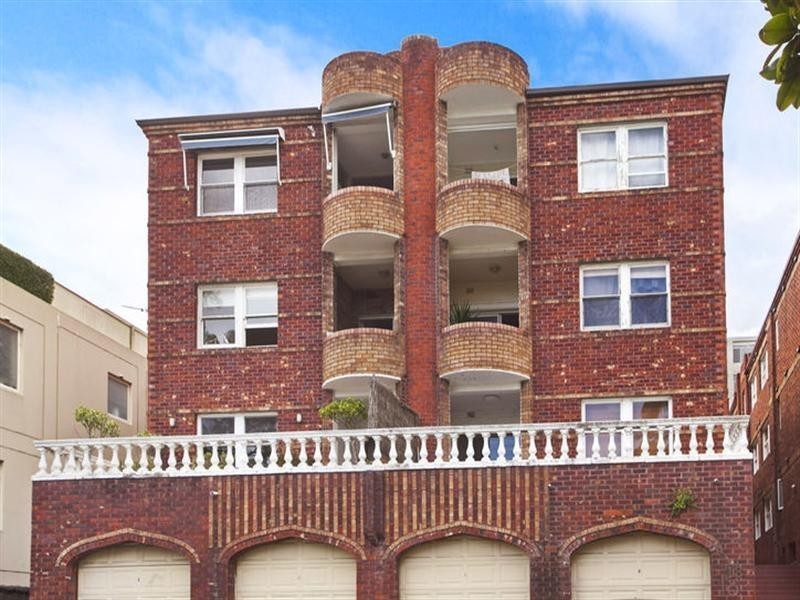 11/18 Yarranabbe Rd, Darling Point NSW 2027