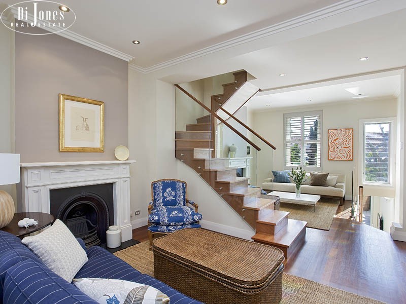 12 Olive Street (between Ormond and Heeley Sts), Paddington NSW 2021