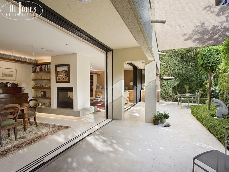 CT30 ‘Horizon House’, 184 Forbes Street, Darlinghurst NSW 2010