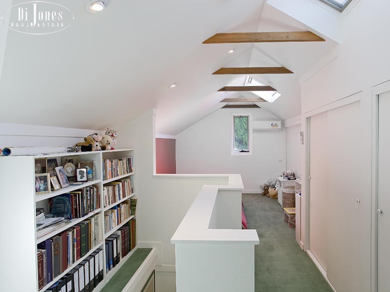 12 Waimea Avenue, Woollahra NSW 2025