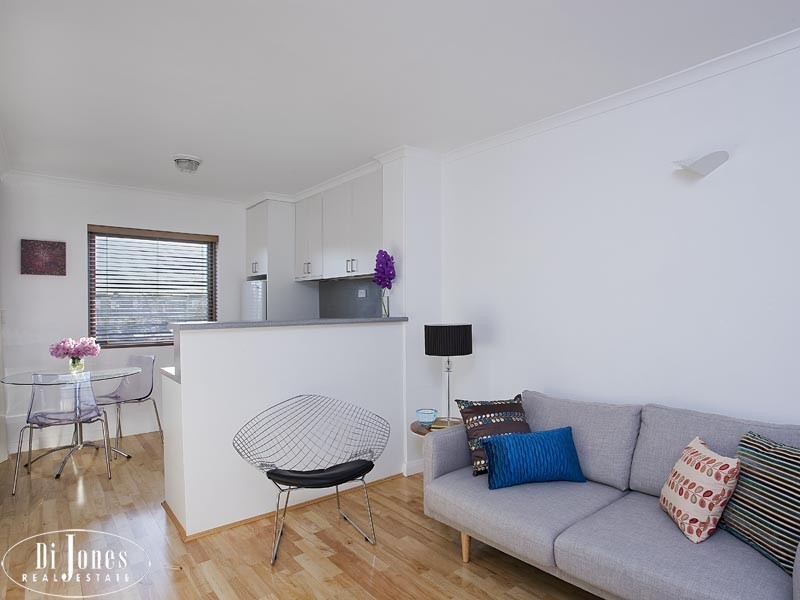 51/543-551 Elizabeth Street (between Belvoir and Cleveland St), Surry Hills NSW 2010