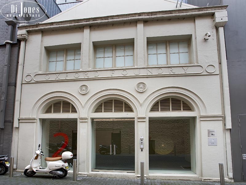6/2 Kings Lane (between Riley and Crown Sts), Darlinghurst NSW 2010