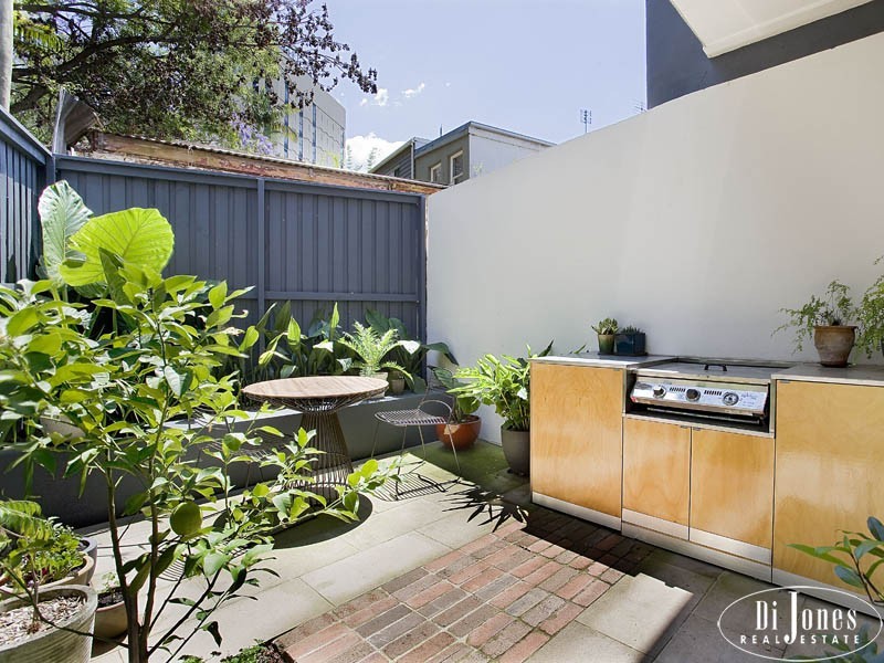 105 Barcom Avenue (between Liverpool and Leichhardt St), Darlinghurst NSW 2010