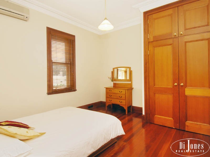 17 Watkins Street, Bondi NSW 2026