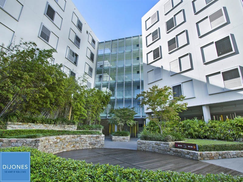 230/50 McLachlan Avenue, Darlinghurst NSW 2010