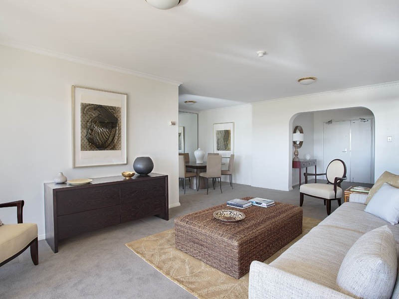 Apartment 704, ‘Oceanpoint’ 170 Ocean Street (enter Arthur St), Edgecliff NSW 2027